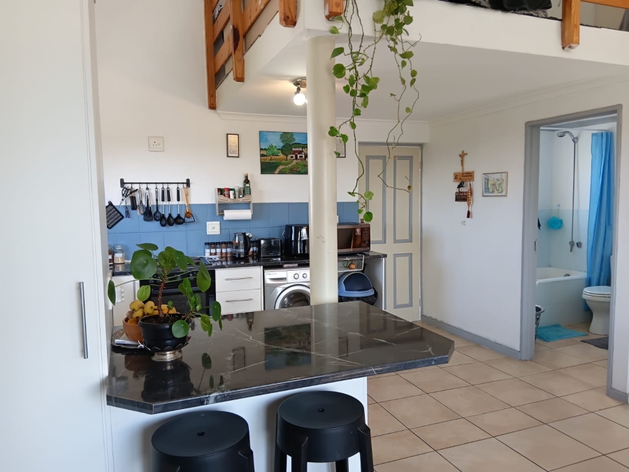 To Let 1 Bedroom Property for Rent in Diep River Western Cape